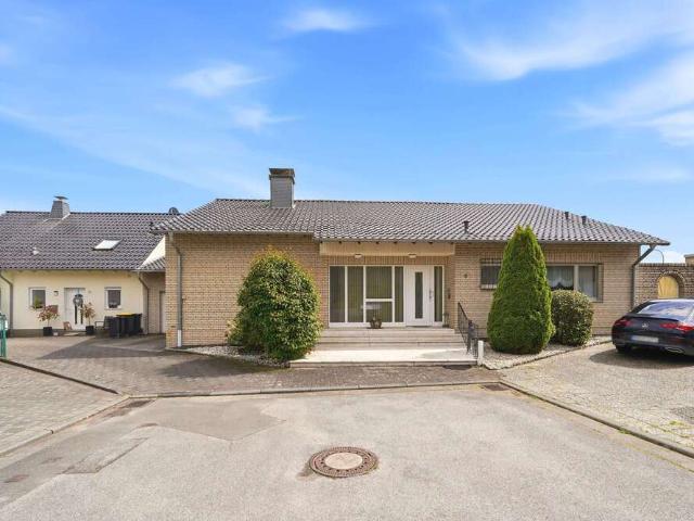 Haus kaufen in Broich, Bedburg