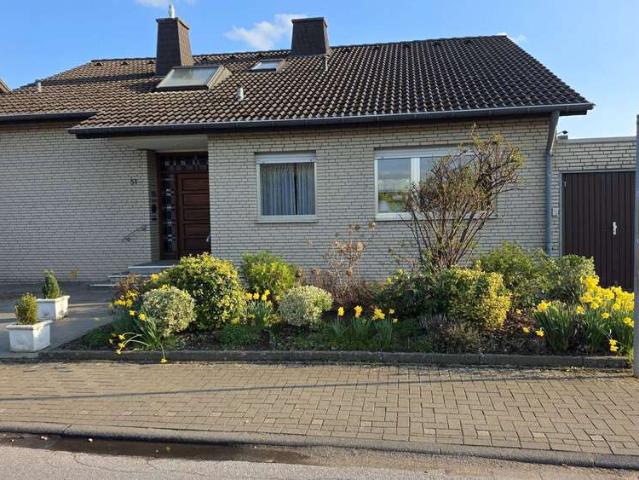 Haus kaufen in Broich, Bedburg