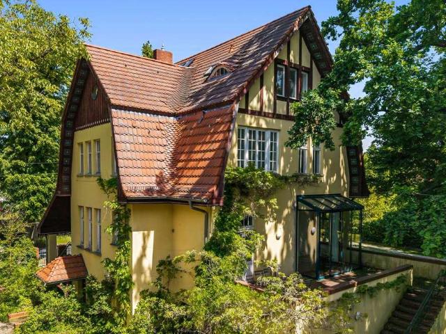 Haus kaufen in Westend, Berlin