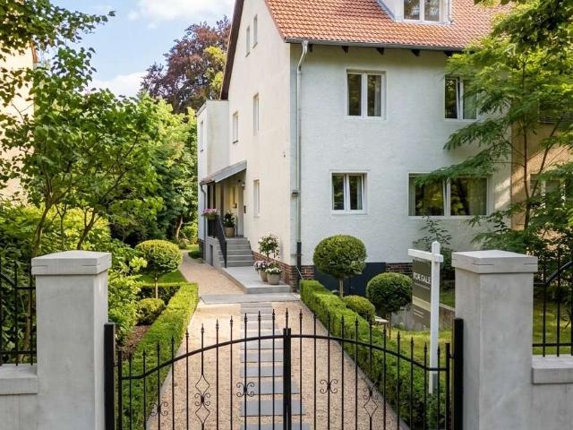 Haus kaufen in Steglitz, Berlin
