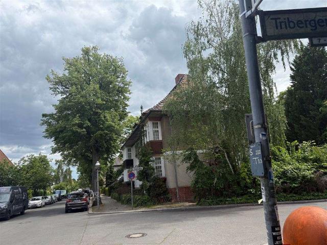 Haus kaufen in Westend, Berlin