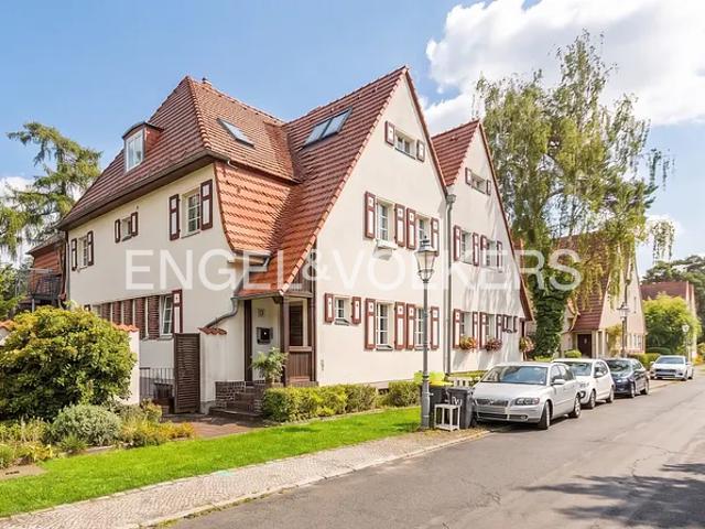Haus kaufen in Westend, Berlin