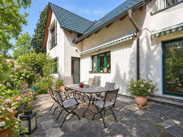 Haus kaufen in Siedlung Heerstraße, Berlin