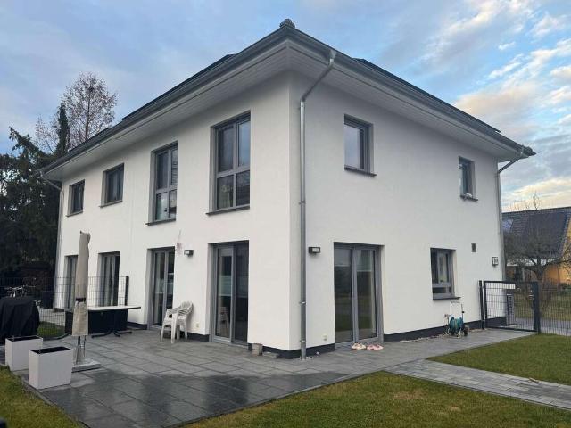 Haus kaufen in Marzahn-Hellersdorf, Berlin