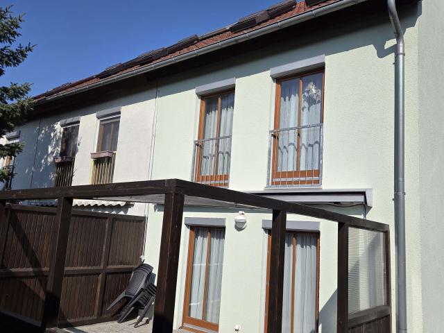 Haus kaufen in Marzahn-Hellersdorf, Berlin