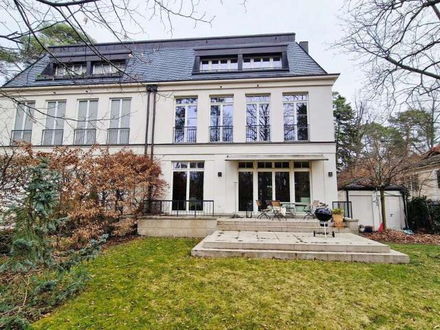 Haus kaufen in Westend, Berlin