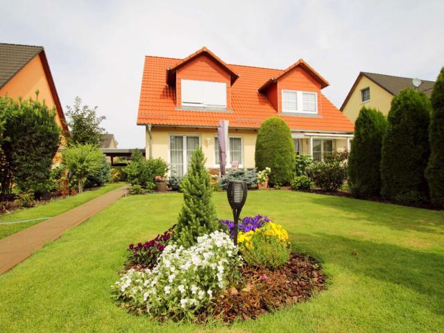 Haus kaufen in Marzahn-Hellersdorf, Berlin