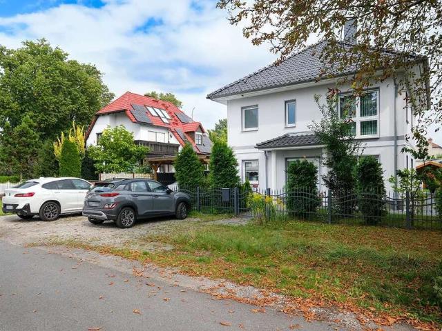 Haus kaufen in Blankenburg, Berlin