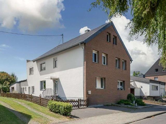 Haus kaufen in Botzdorf, Bornheim