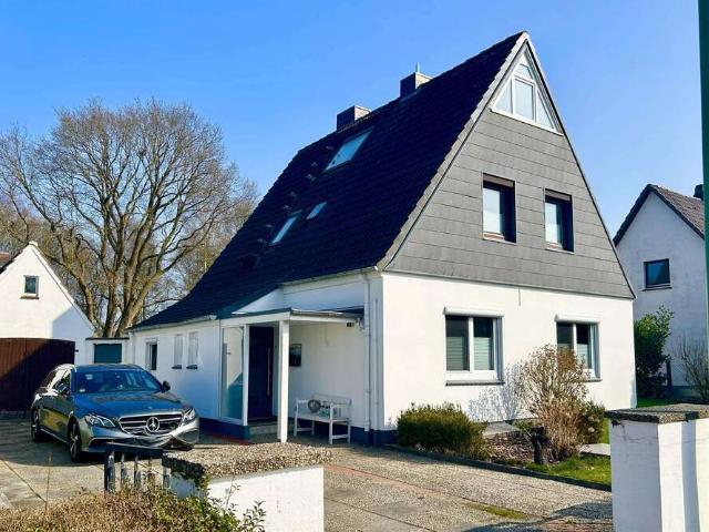 Haus kaufen in Schiffdorferdamm, Bremerhaven