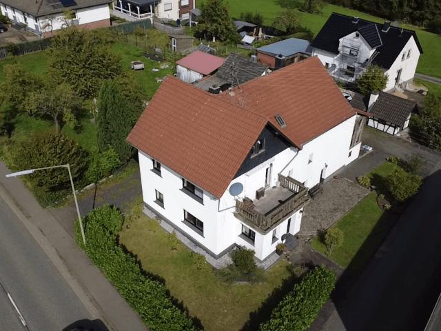 Haus kaufen in Neuschlade, Bruchertseifen