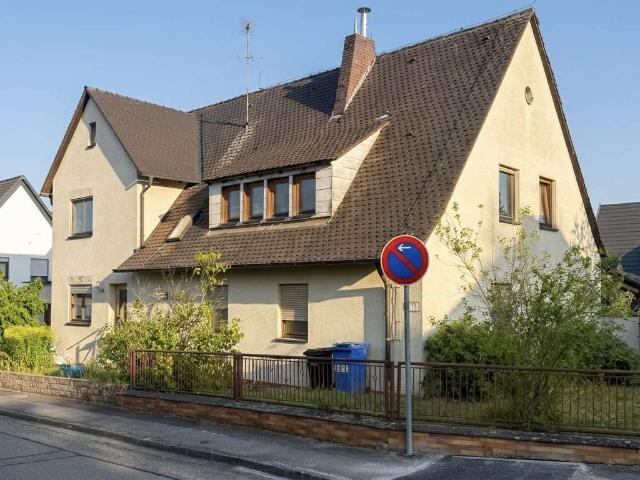 Haus kaufen in Büchenbach, Bayern