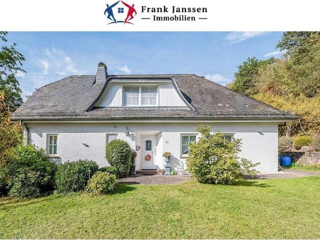 Haus kaufen in Densborn, Landkreis Vulkaneifel