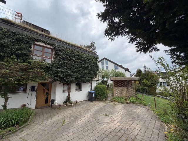 Haus kaufen in Dettenhausen, Baden-Württemberg