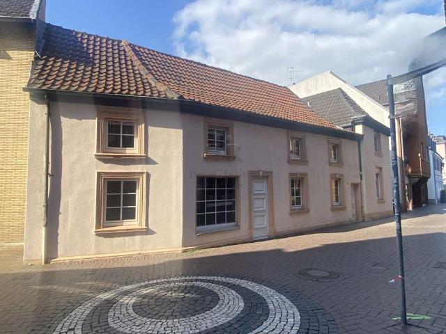 Haus kaufen in Dinslaken, Nordrhein-Westfalen