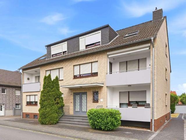 Haus kaufen in Hackenbroich, Dormagen