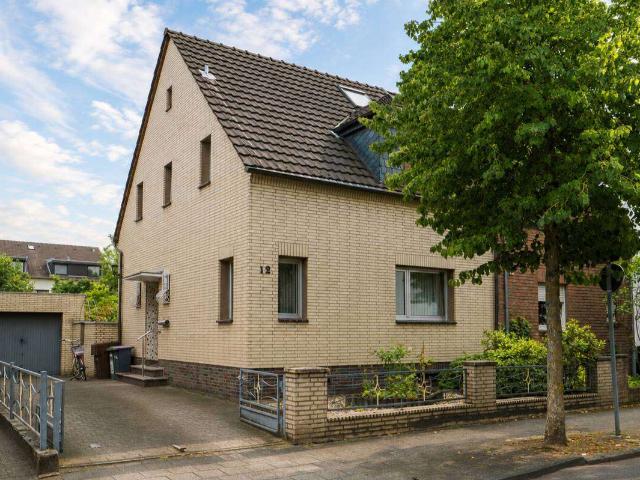 Haus kaufen in Dormagen, Nordrhein-Westfalen