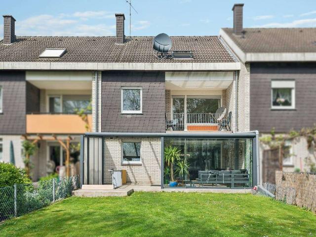 Haus kaufen in Hackenbroich, Dormagen