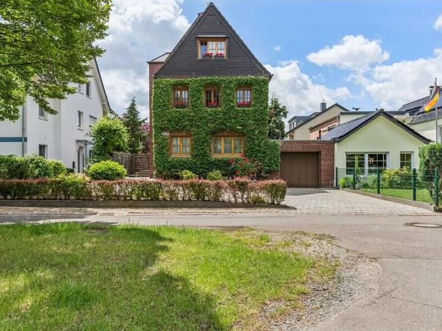 Haus kaufen in Dormagen, Nordrhein-Westfalen