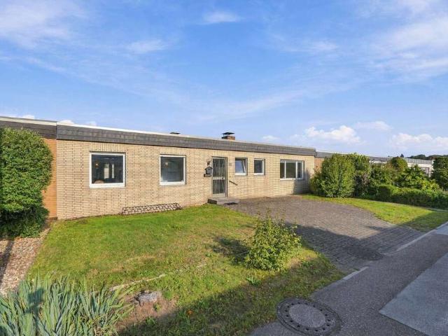 Haus kaufen in Delhoven, Dormagen