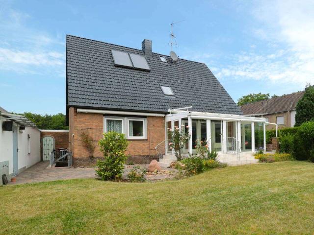 Haus kaufen in Hackenbroich, Dormagen