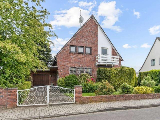 Haus kaufen in Stürzelberg, Dormagen