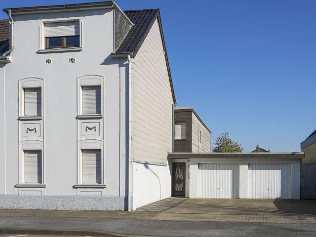 Haus kaufen in Arnoldsweiler, Düren