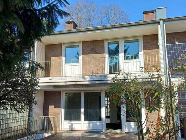 Haus kaufen in Heerdt, Düsseldorf