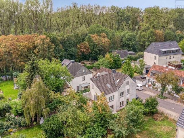 Haus kaufen in Benrath, Düsseldorf
