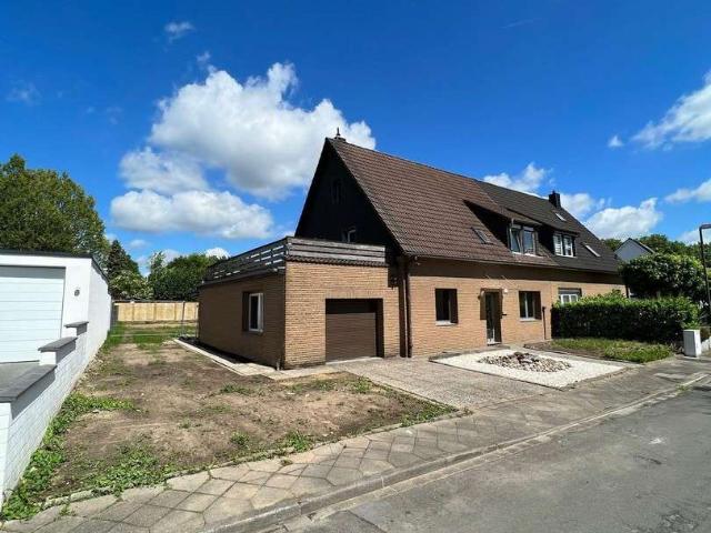 Haus kaufen in Benrath, Düsseldorf