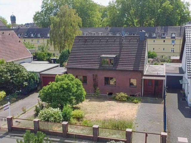 Haus kaufen in Vennhausen, Düsseldorf