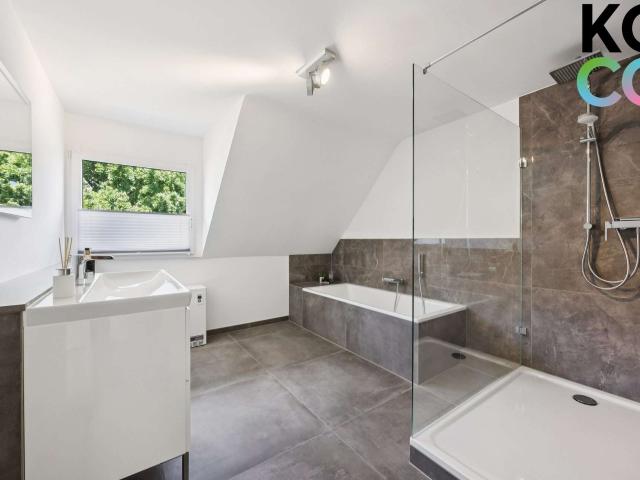 Haus kaufen in Benrath, Düsseldorf