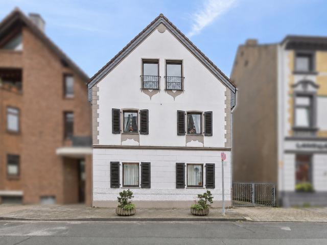 Haus kaufen in Himmelgeist, Düsseldorf