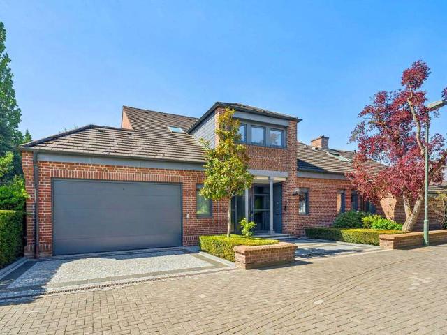 Haus kaufen in Urdenbach, Düsseldorf