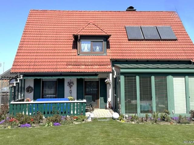 Haus kaufen in Kleinberghofen, Erdweg