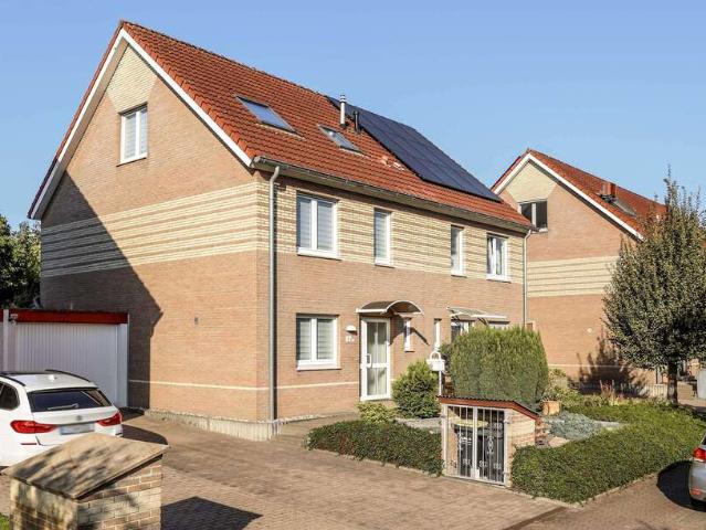 Haus kaufen in Stadtbezirk VI, Essen
