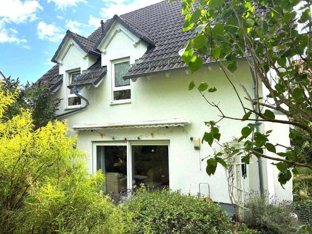 Haus kaufen in Friedrichsdorf, Dillingen