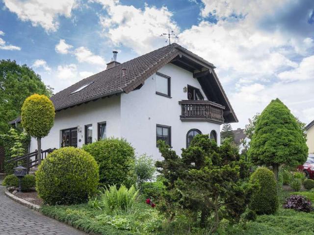 Haus kaufen in Gierschnach, Rheinland-Pfalz