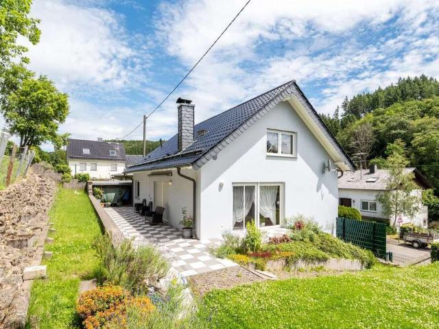 Haus kaufen in Gondenbrett, Eifelkreis Bitburg-Prüm