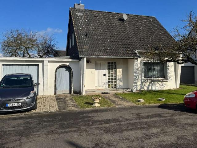 Haus kaufen in Grevenbroich, Hemmerden