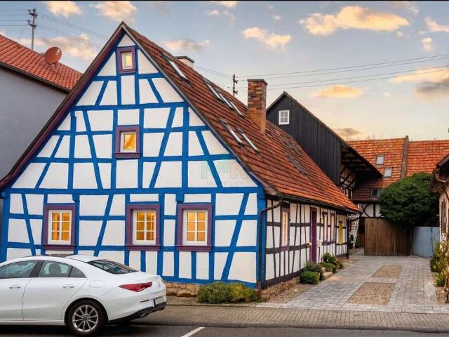 Haus kaufen in Hatzenbühl, Landkreis Germersheim