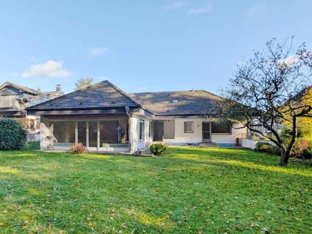 Haus kaufen in Warth, Hennef