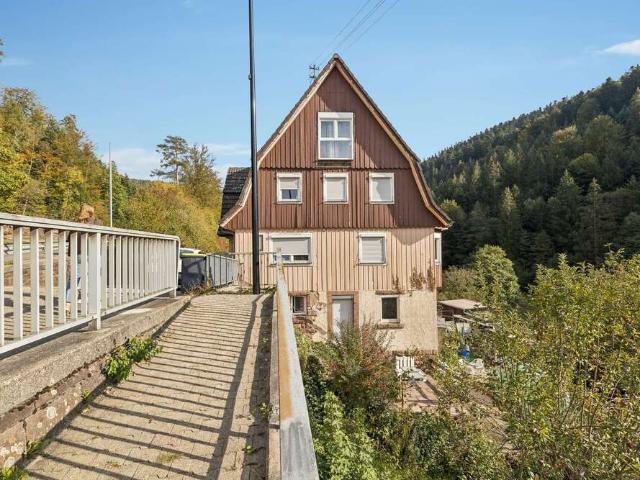 Haus kaufen in Höfen an der Enz, Landkreis Calw