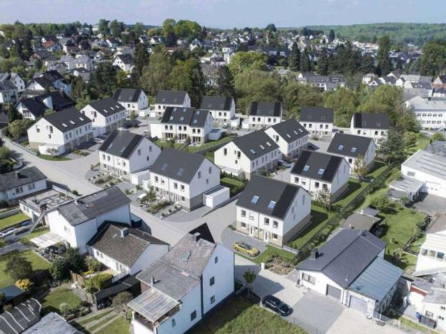 Haus kaufen in Höhr-Grenzhausen, Rheinland-Pfalz