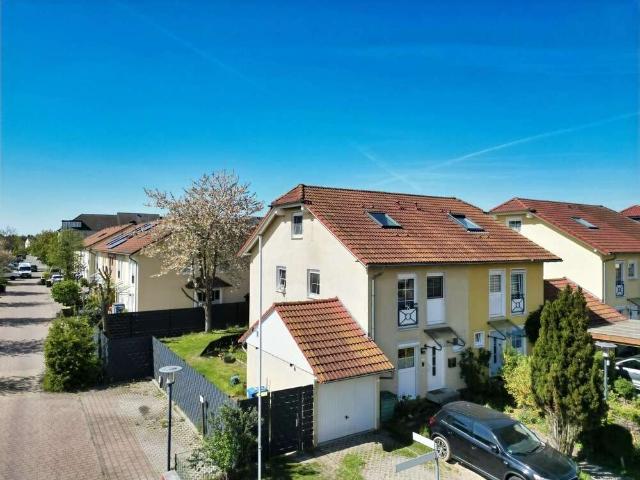 Haus kaufen in Dahlwitz-Hoppegarten, Brandenburg