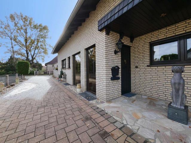 Haus kaufen in Hövelhof, Nordrhein-Westfalen