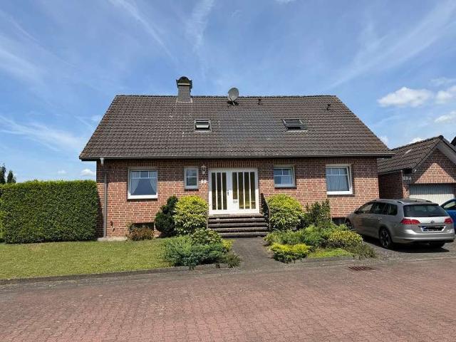 Haus kaufen in Hövelhof, Nordrhein-Westfalen