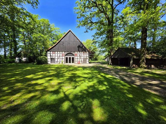 Haus kaufen in Hövelhof, Nordrhein-Westfalen