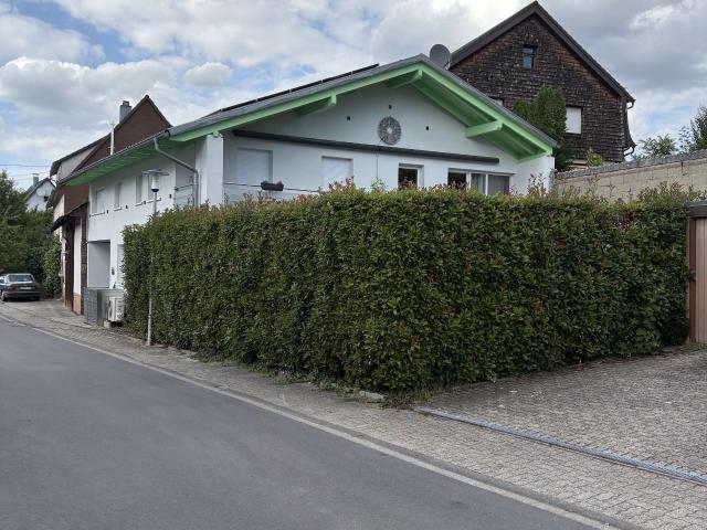 Haus kaufen in Grünwettersbach, Karlsruhe