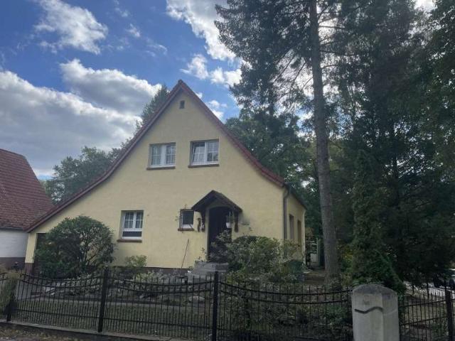 Haus kaufen in Kleinmachnow, Brandenburg